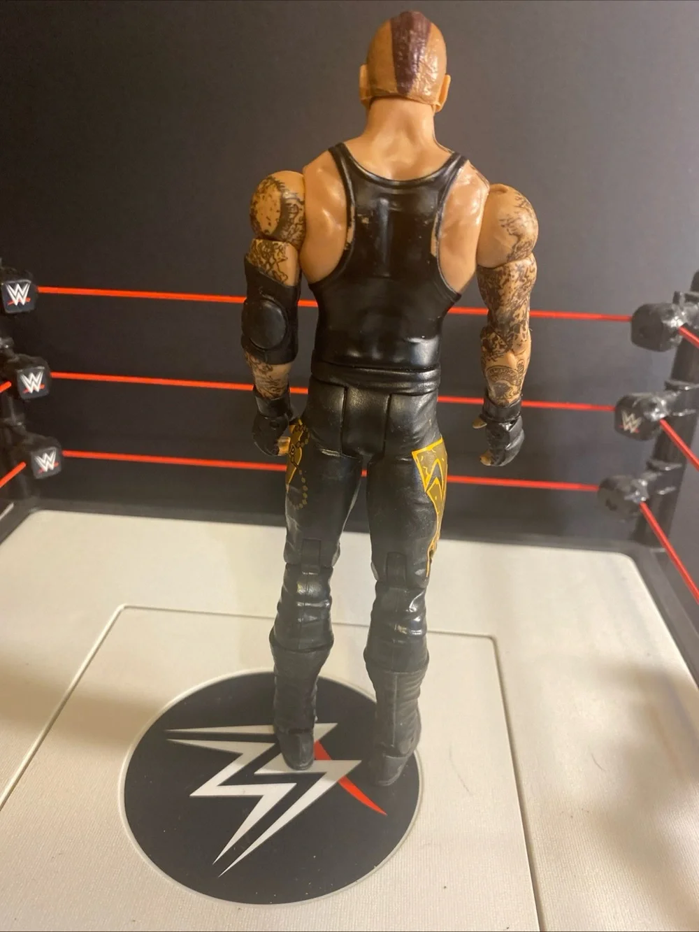 Undertaker WWE‎ 2011 Mattel Basic Series WrestleMania Heritage Action Figure